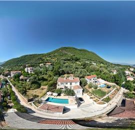 4 bedroom villa with pool and sea views, Kumbor, sleeps 8-10